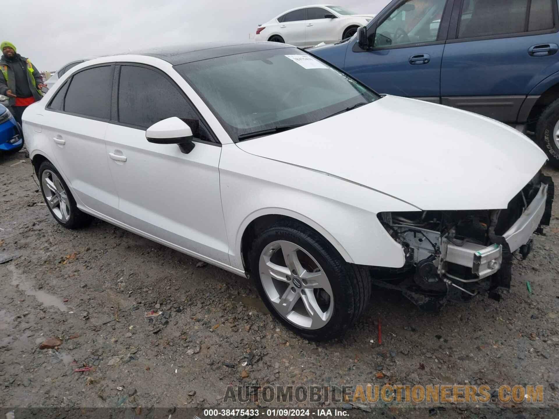 WAUAUGFF3H1074447 AUDI A3 2017