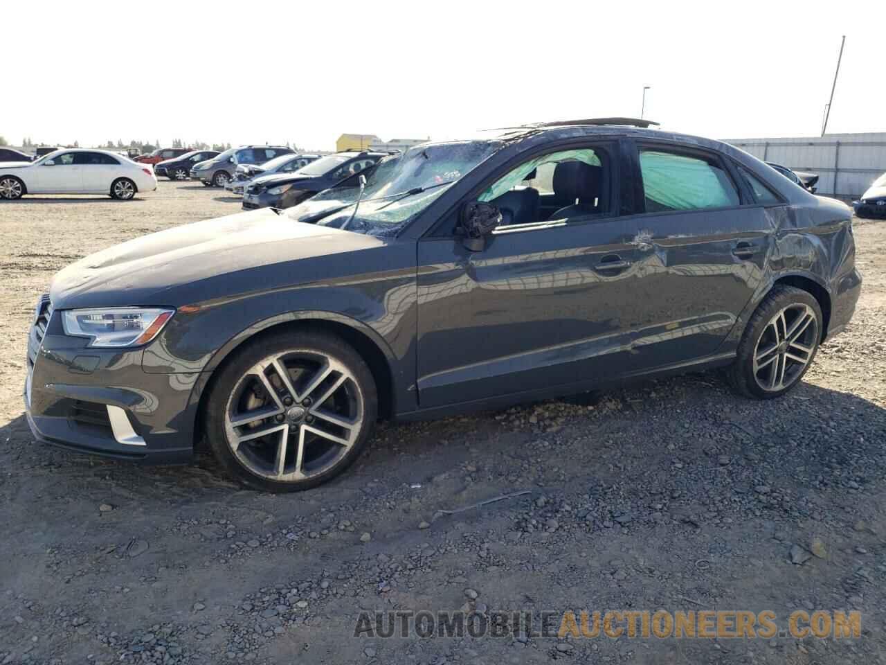 WAUAUGFF3J1016943 AUDI A3 2018