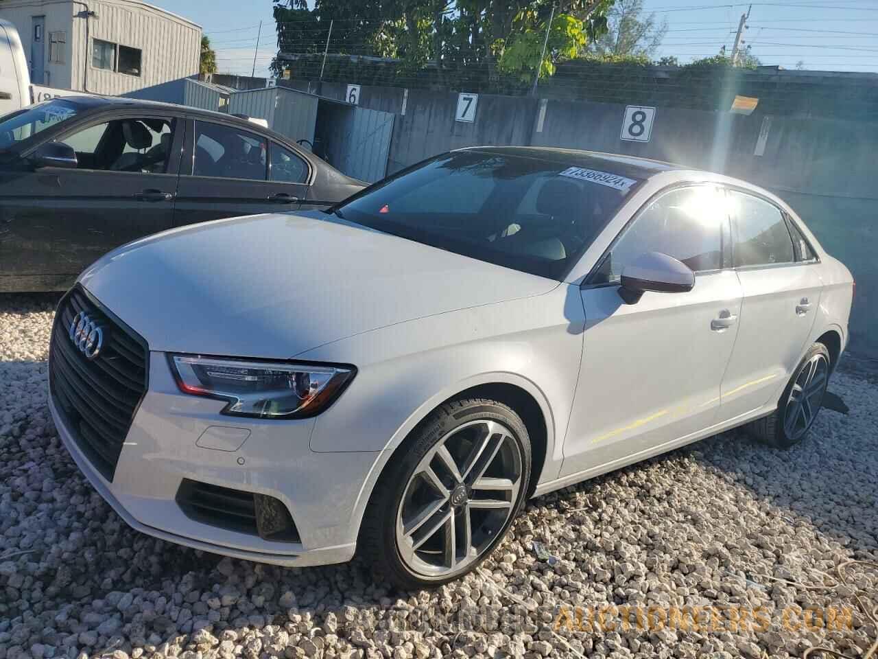 WAUAUGFF3LA000700 AUDI A3 2020