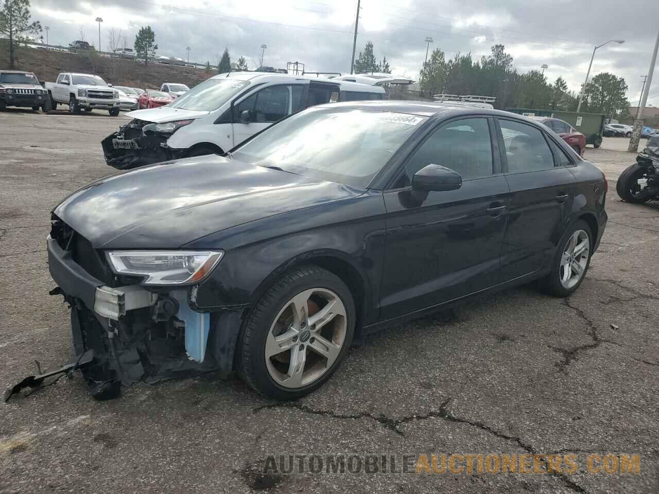 WAUAUGFF4H1026195 AUDI A3 2017