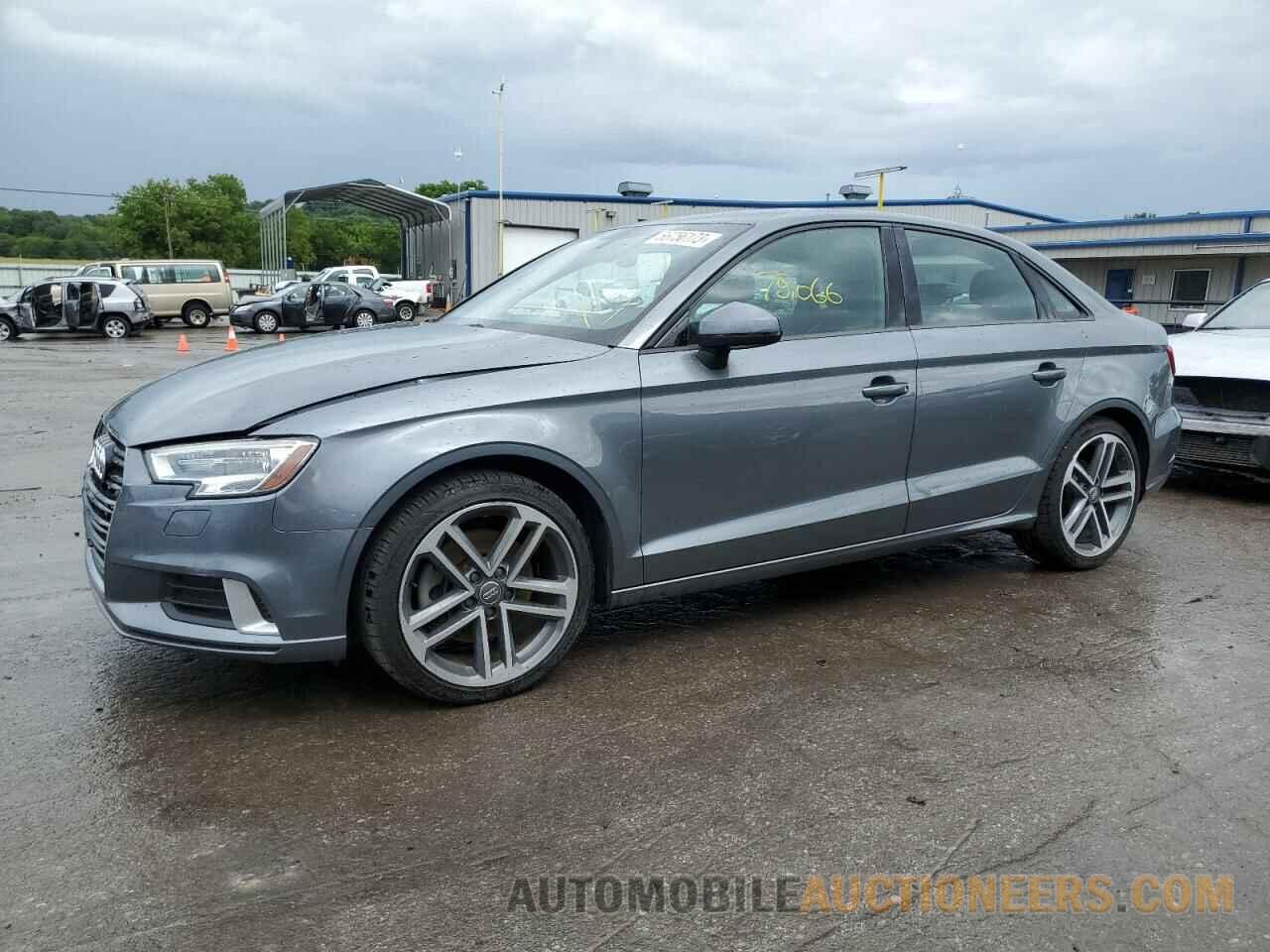 WAUAUGFF4H1029159 AUDI A3 2017