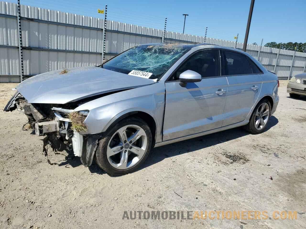 WAUAUGFF4H1060718 AUDI A3 2017