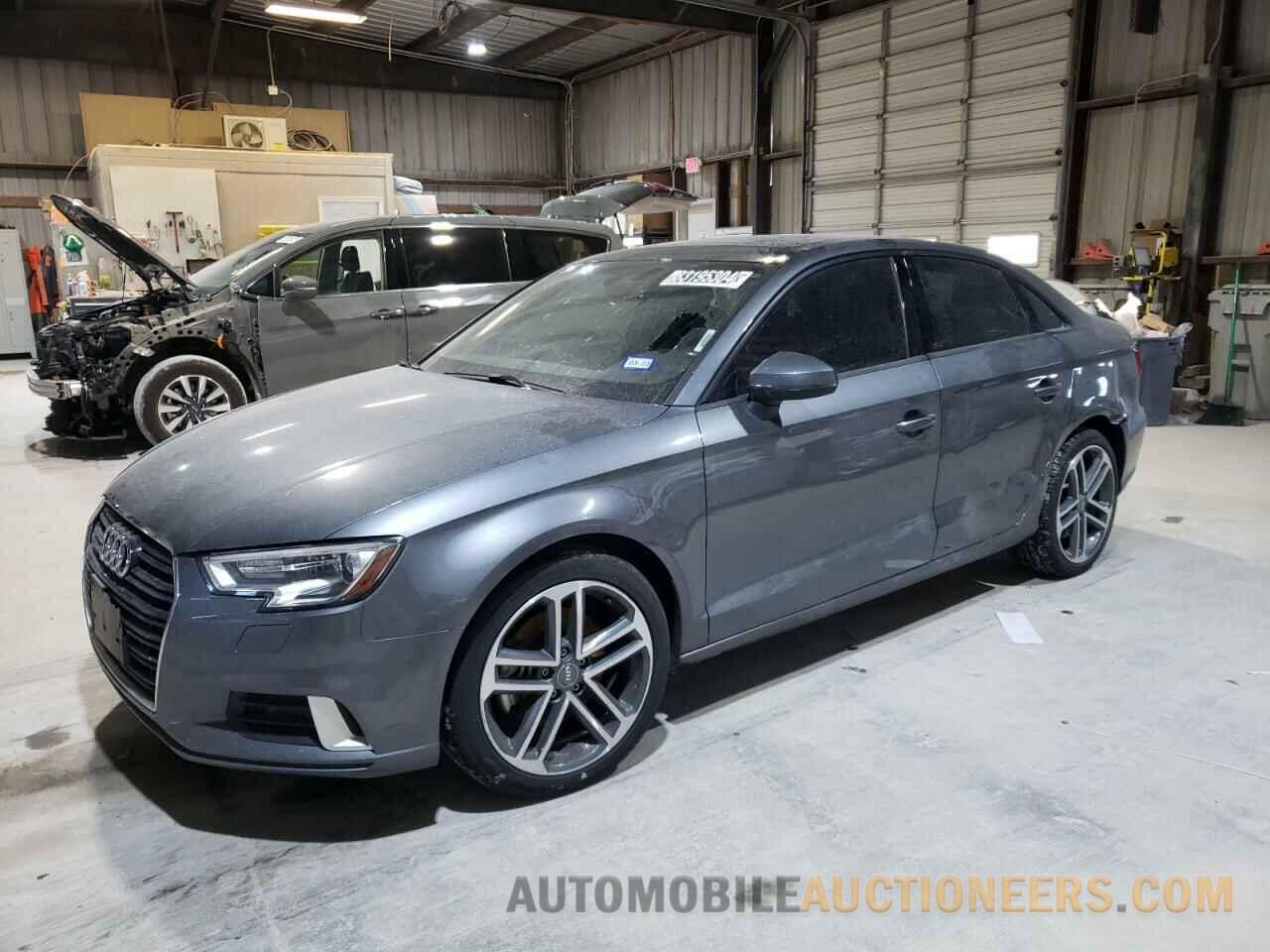 WAUAUGFF4J1031242 AUDI A3 2018