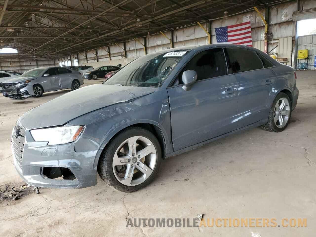 WAUAUGFF4J1032598 AUDI A3 2018