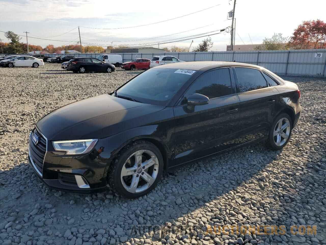 WAUAUGFF5H1026030 AUDI A3 2017