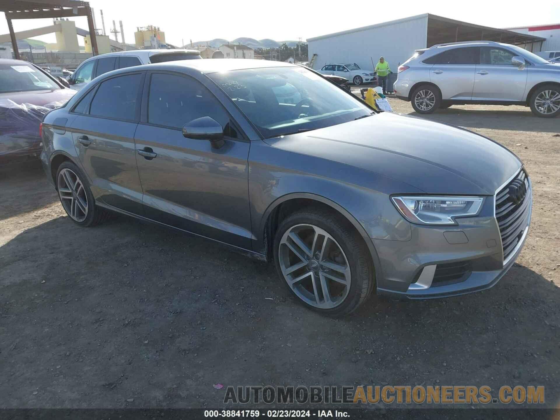 WAUAUGFF5H1045077 AUDI A3 2017