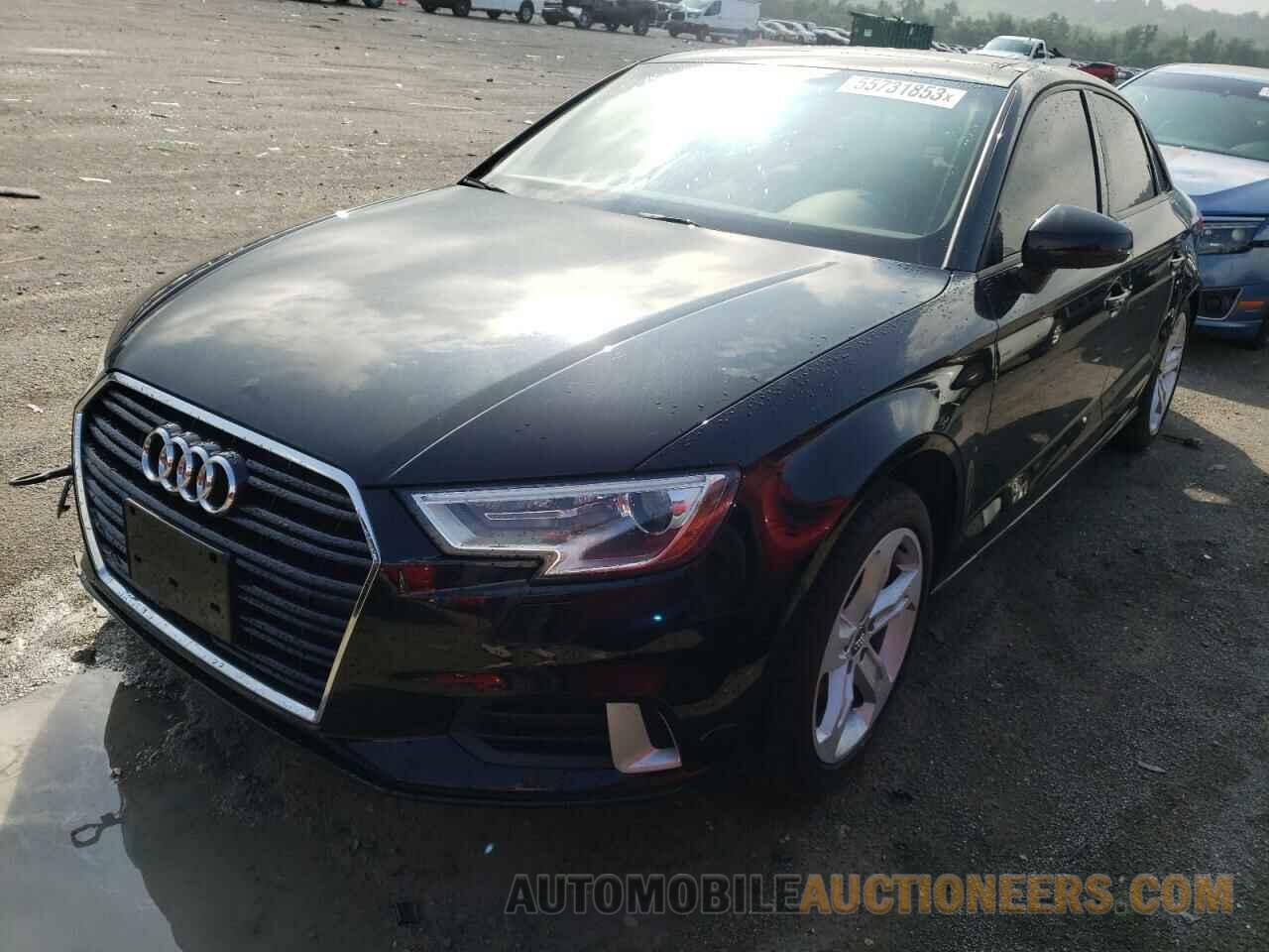 WAUAUGFF5H1053941 AUDI A3 2017