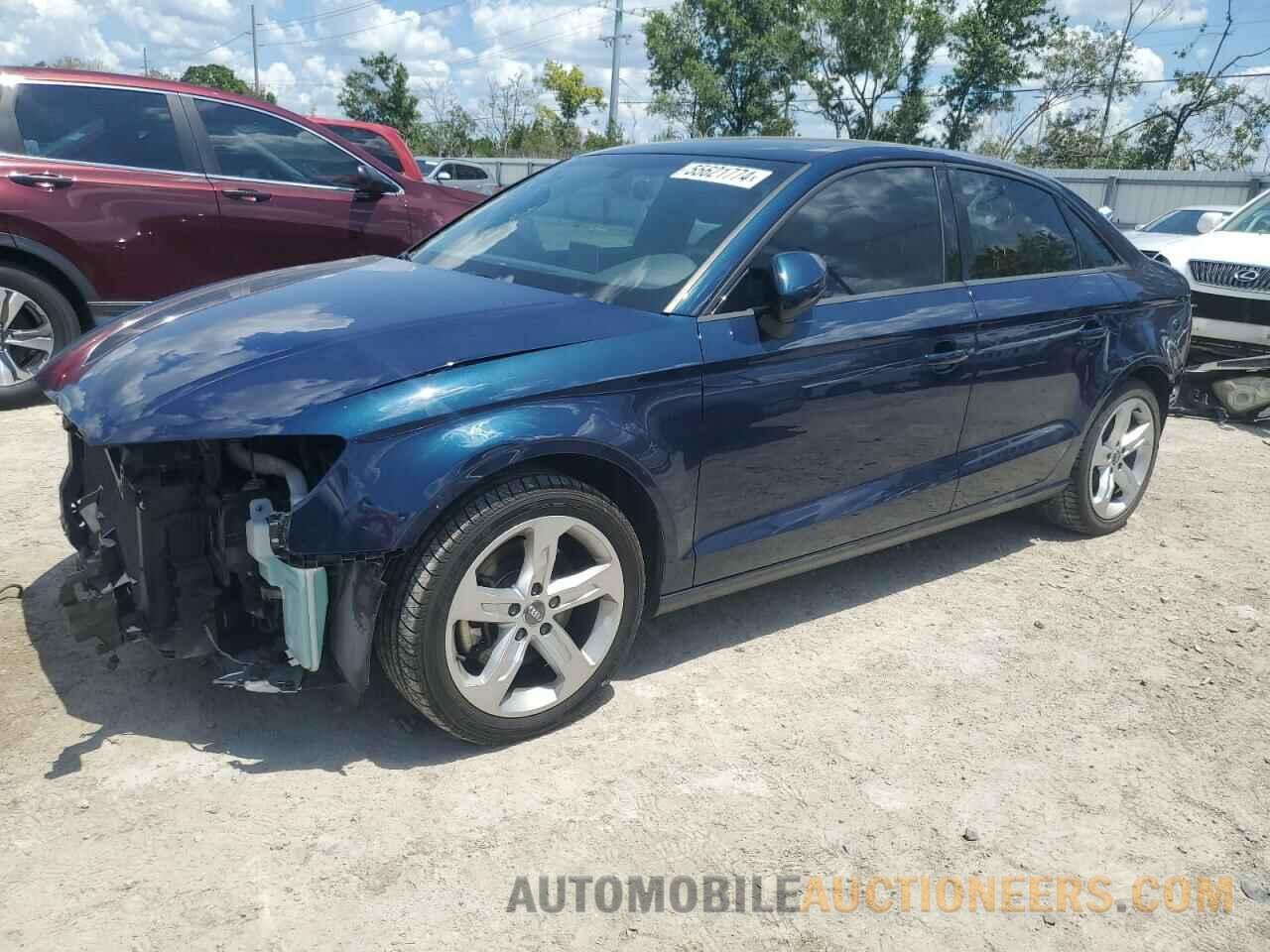 WAUAUGFF5H1069380 AUDI A3 2017