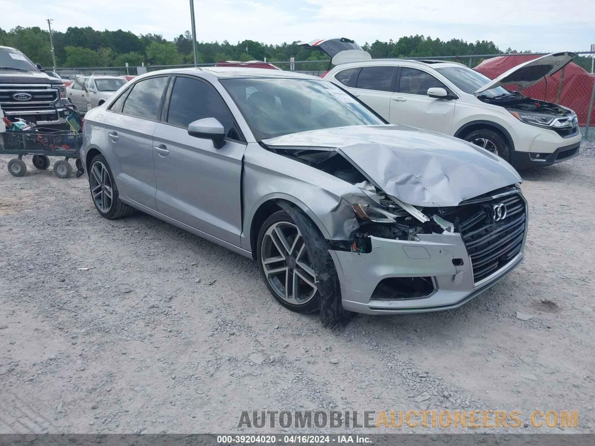 WAUAUGFF5H1079262 AUDI A3 2017