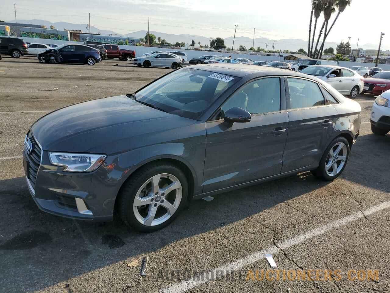 WAUAUGFF5K1010093 AUDI A3 2019