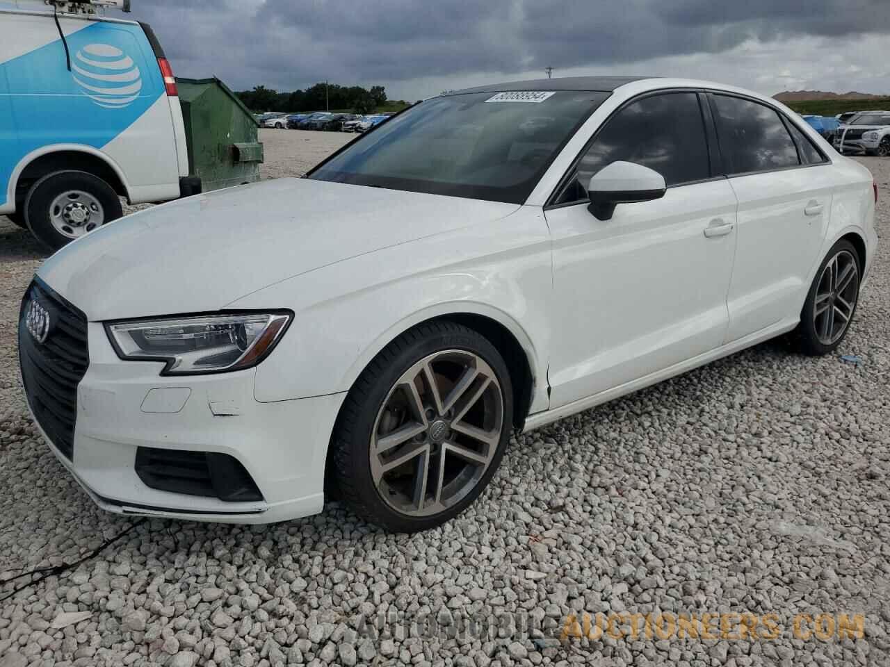 WAUAUGFF5KA084971 AUDI A3 2019