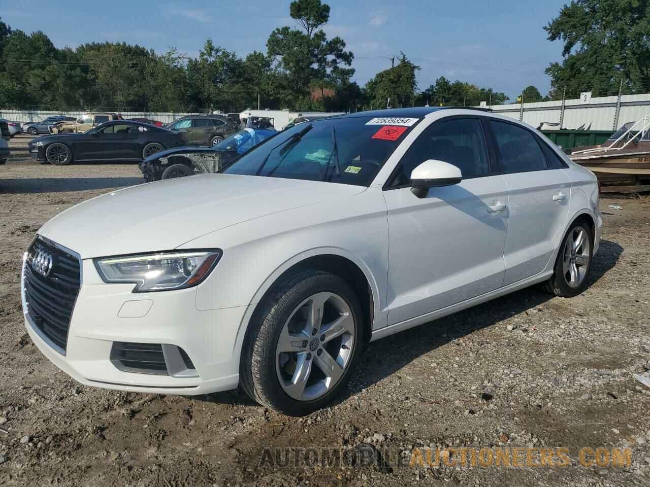 WAUAUGFF6J1015852 AUDI A3 2018