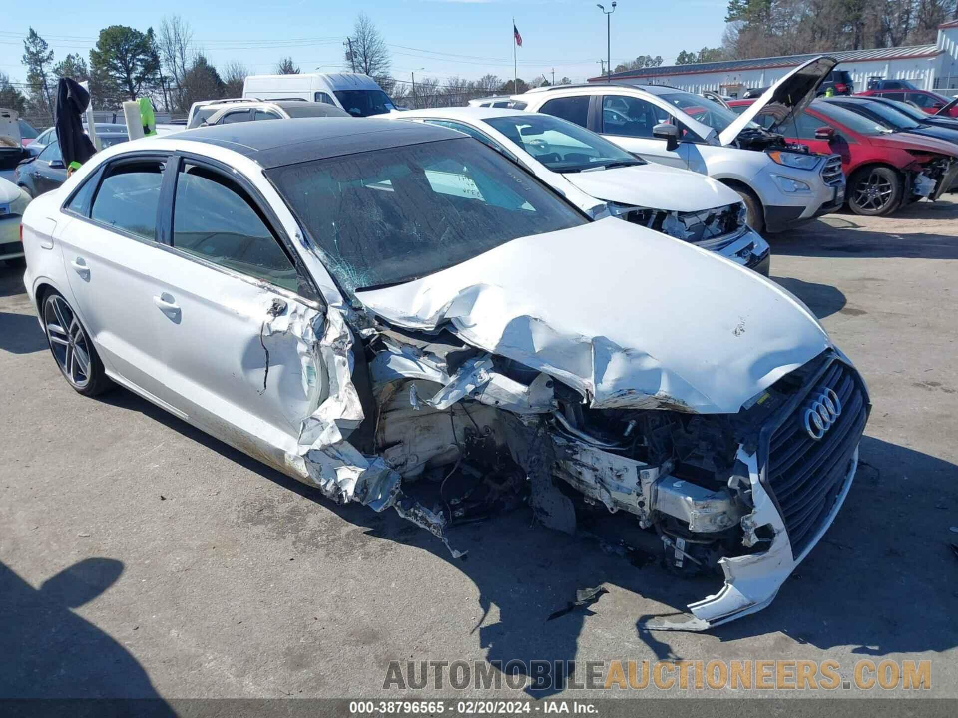 WAUAUGFF7KA084941 AUDI A3 2019