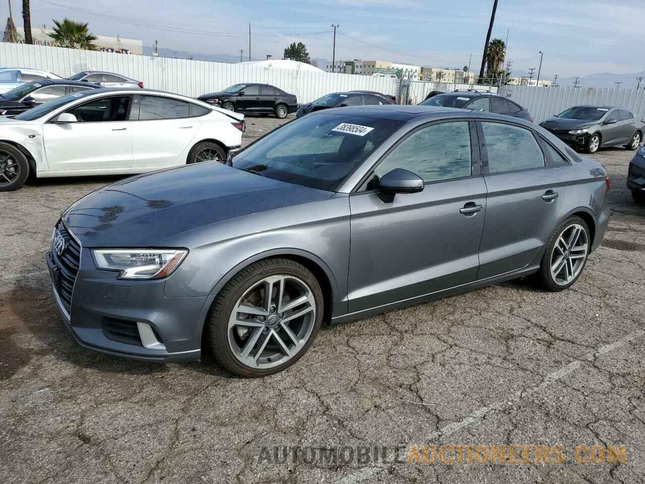 WAUAUGFF8H1077277 AUDI A3 2017