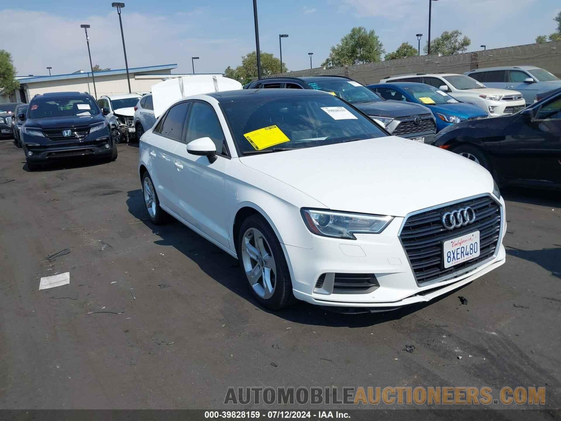 WAUAUGFF8J1078905 AUDI A3 2018