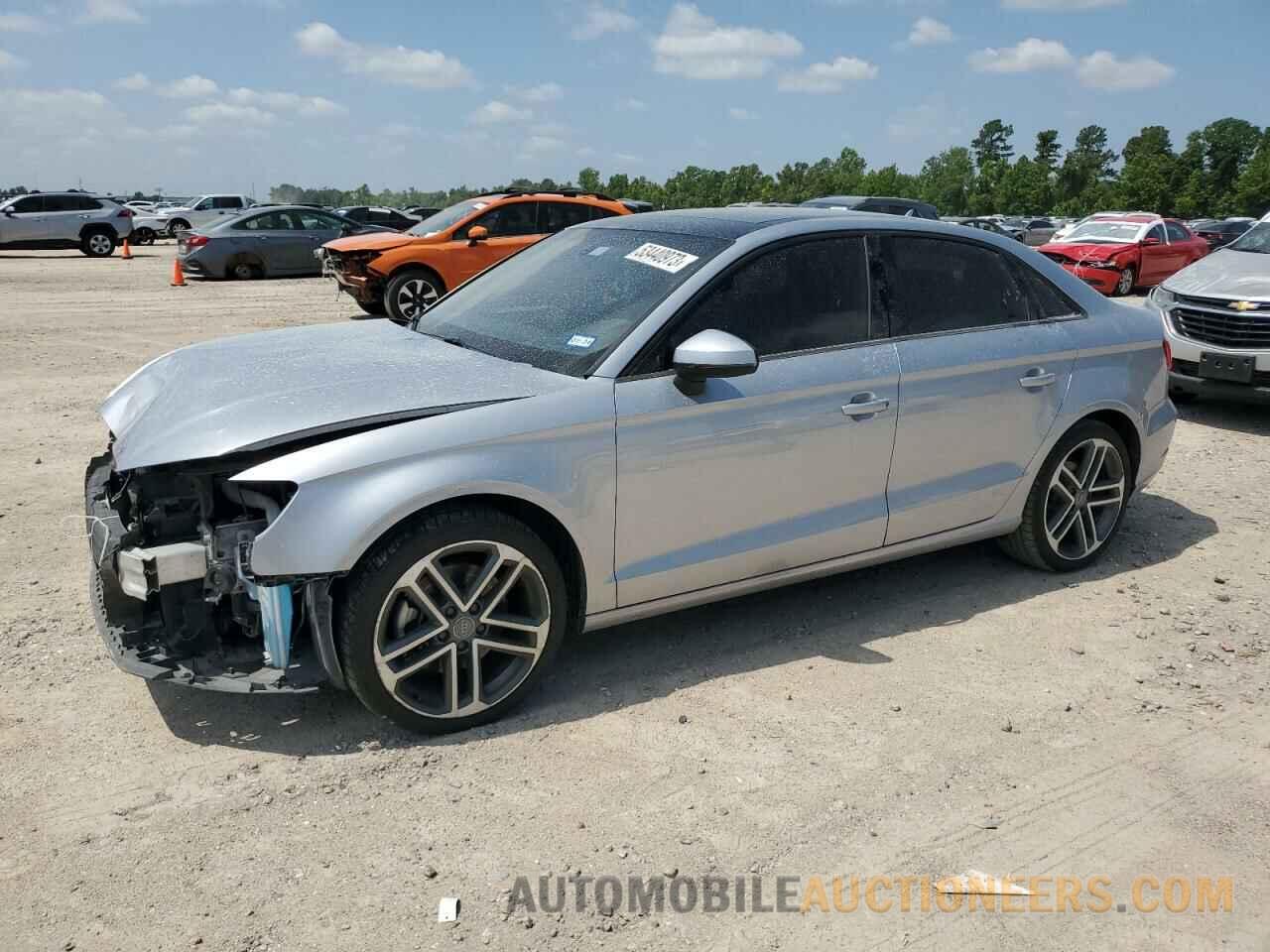 WAUAUGFF8J1094926 AUDI A3 2018