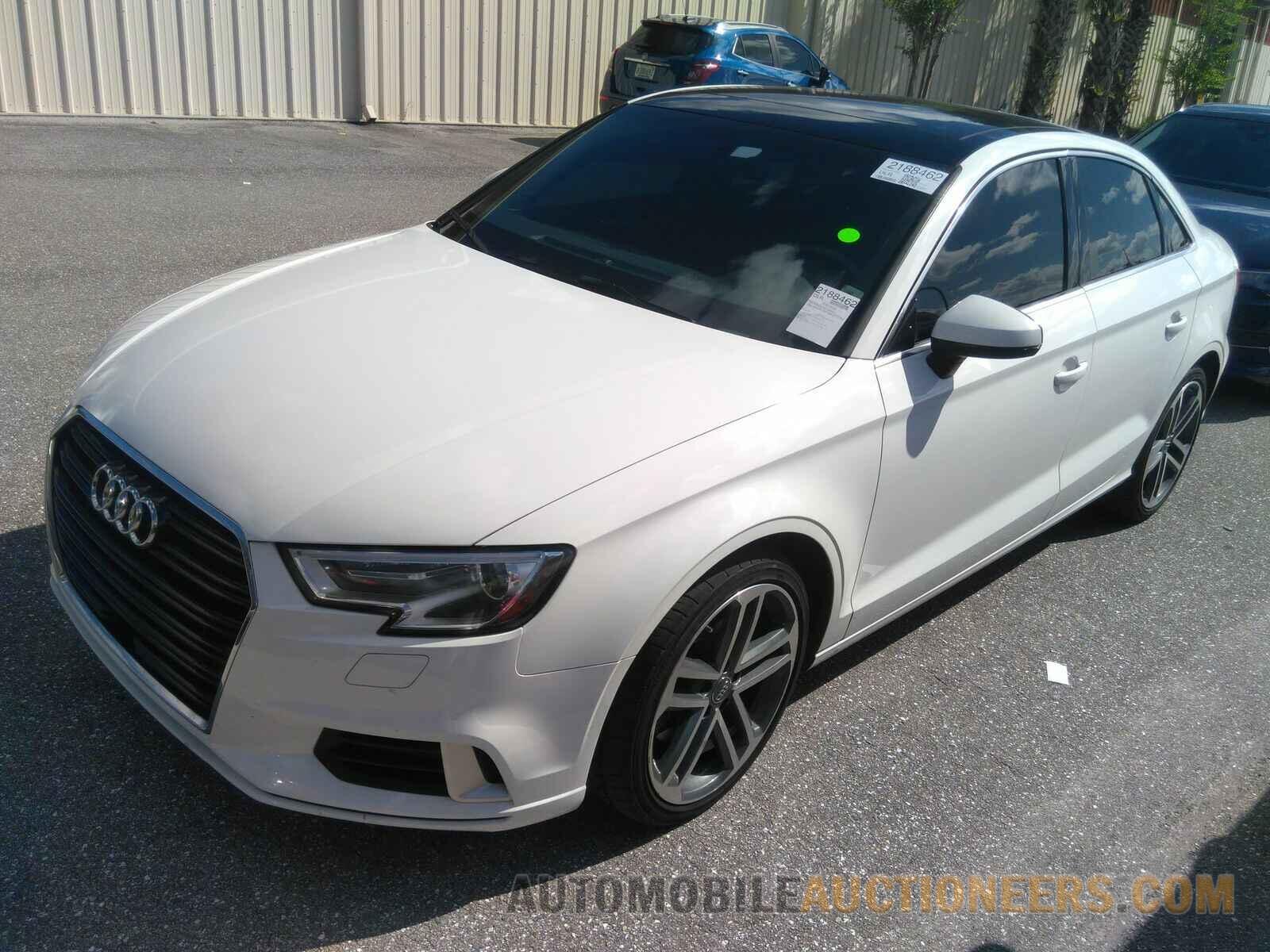 WAUAUGFF8K1010752 Audi A3 Sedan 2019