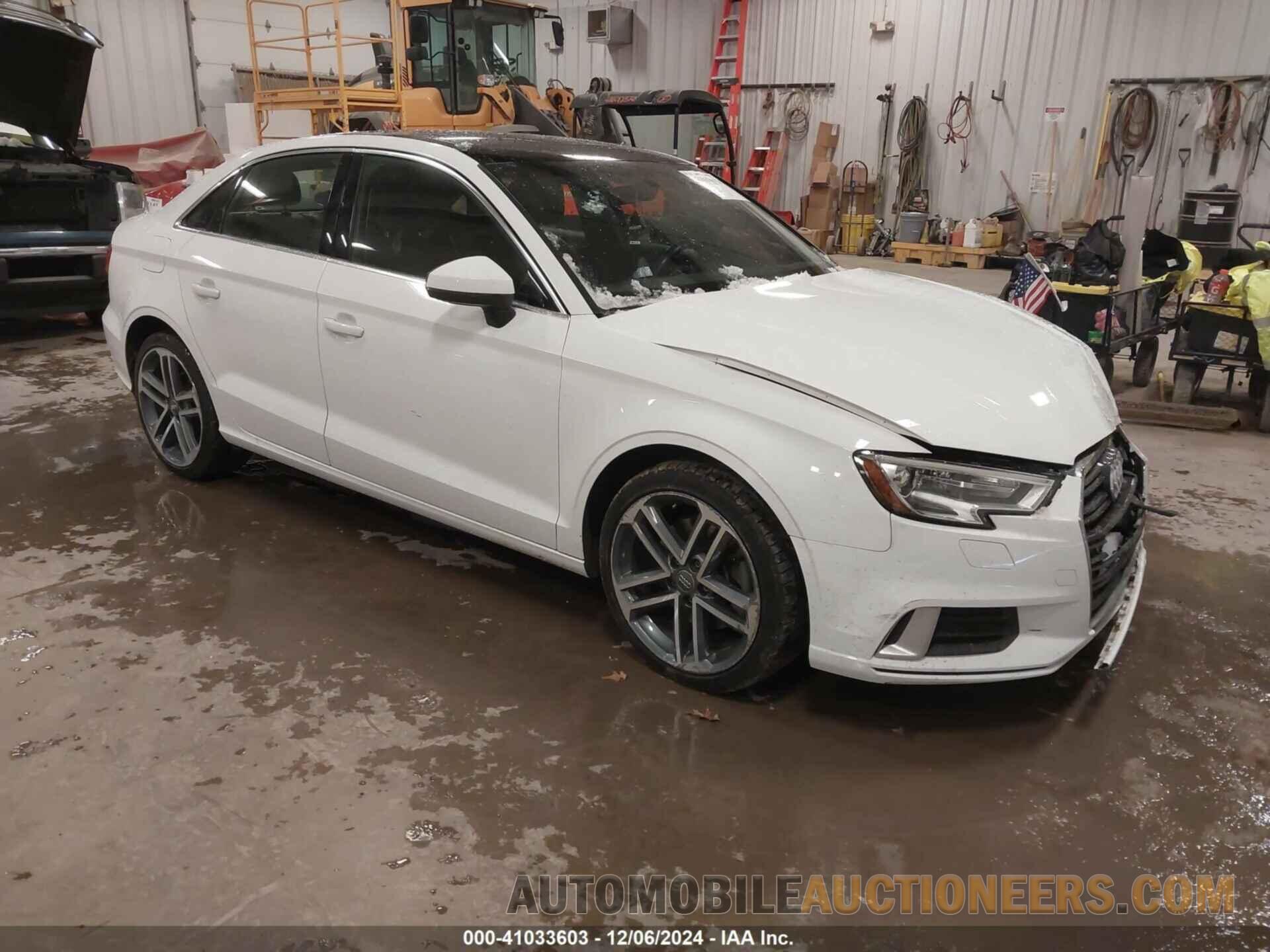 WAUAUGFF8K1015742 AUDI A3 2019