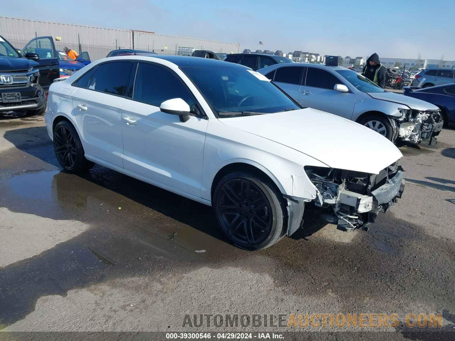 WAUAUGFF9H1029867 AUDI A3 2017