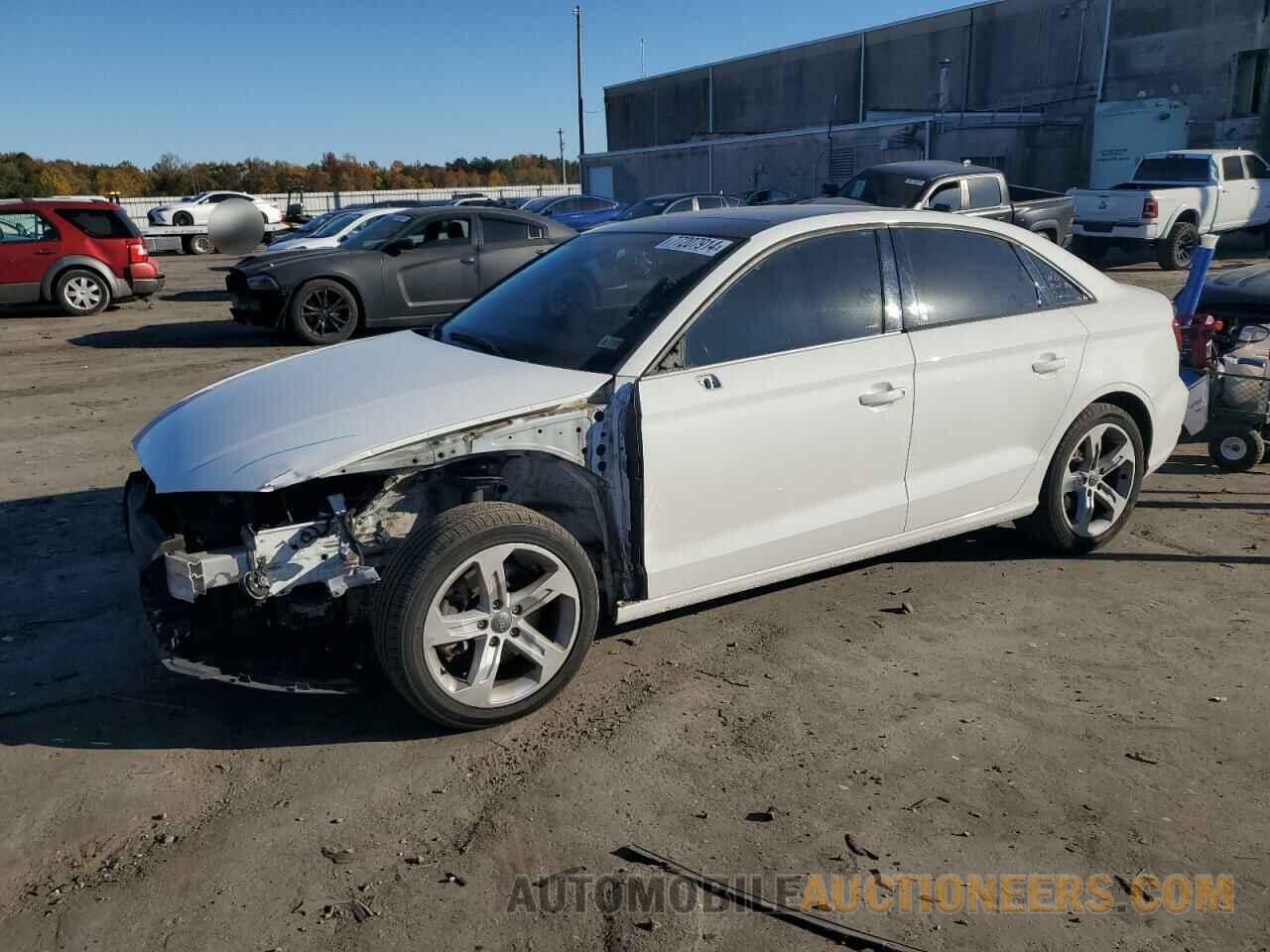 WAUAUGFF9H1051366 AUDI A3 2017