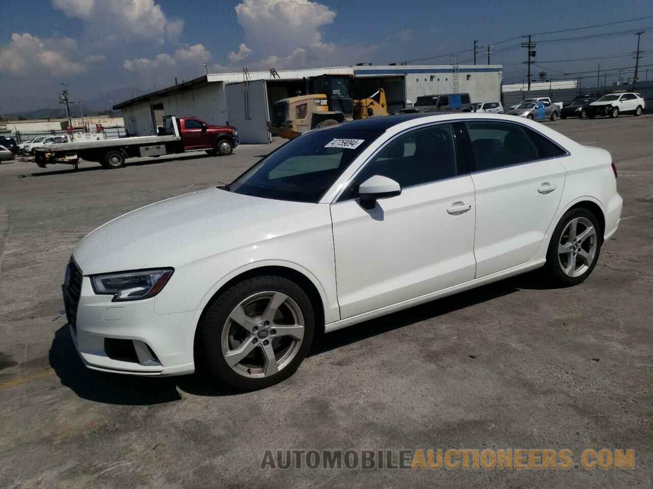 WAUAUGFF9K1015460 AUDI A3 2019