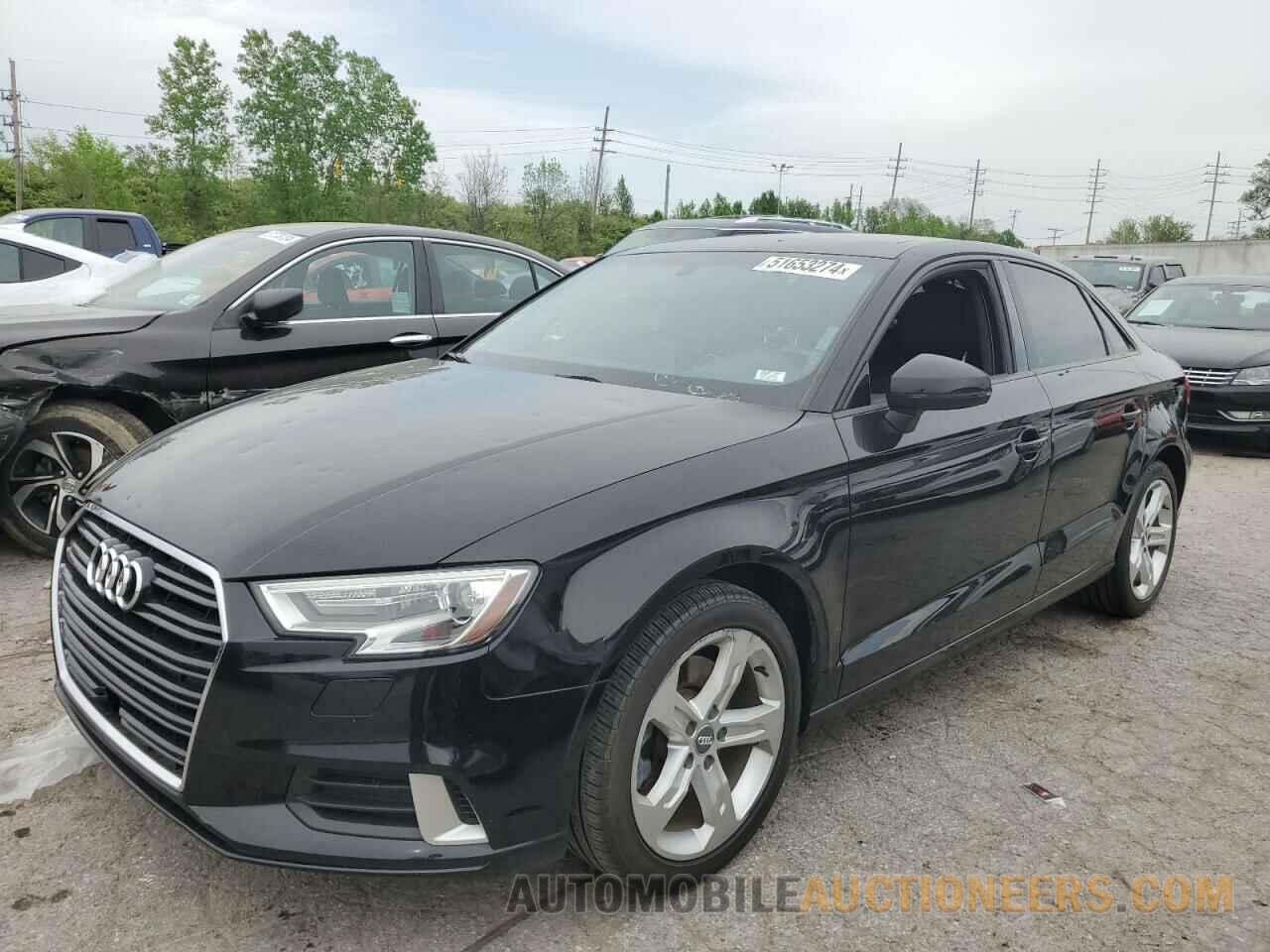 WAUAUGFFXH1057726 AUDI A3 2017