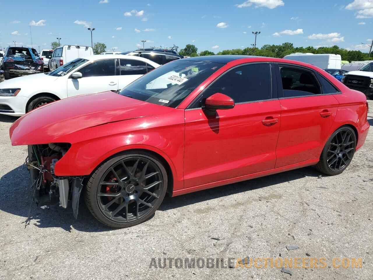 WAUAUGFFXJ1004692 AUDI A3 2018