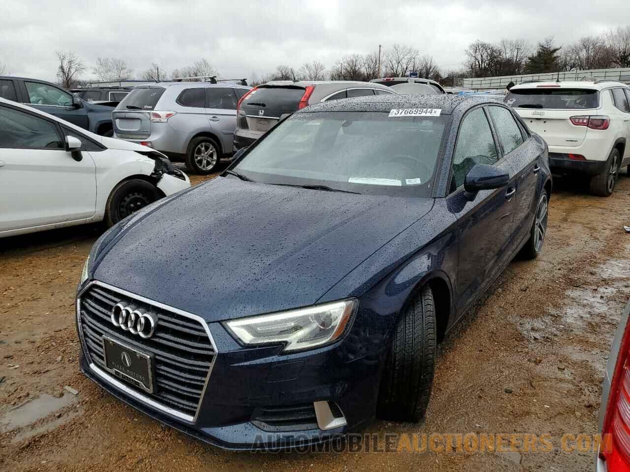 WAUAUGFFXJ1029740 AUDI A3 2018