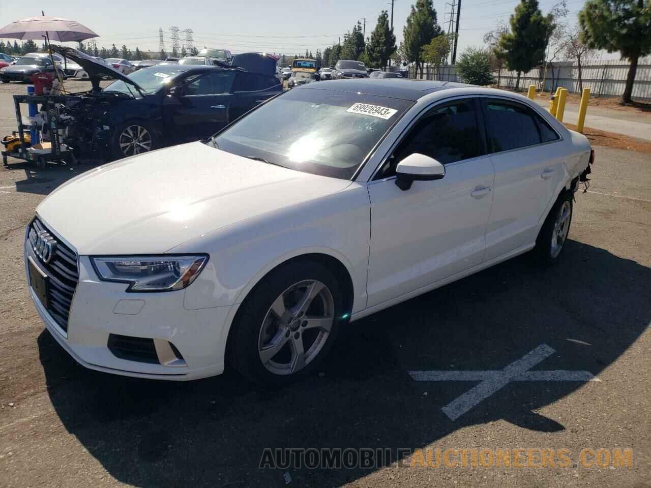 WAUAUGFFXK1024510 AUDI A3 2019