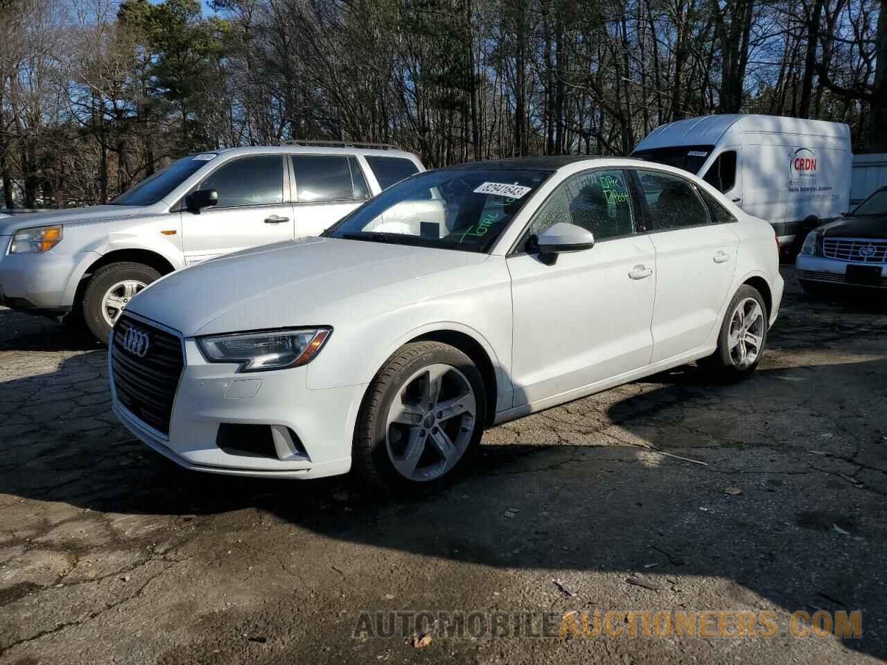 WAUAUHFFXH1060535 AUDI A3 2017