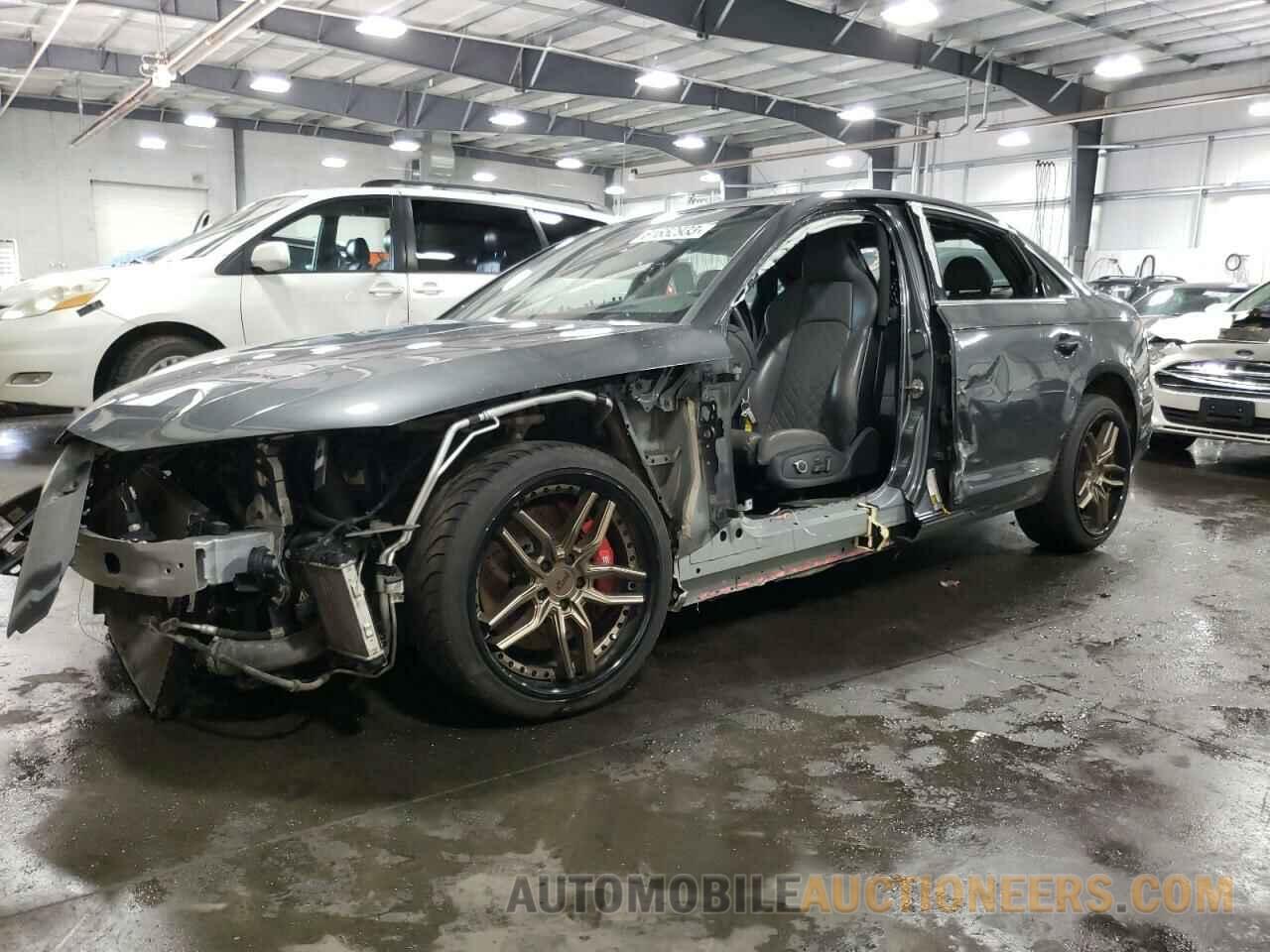 WAUB4AF40JA003292 AUDI S4-RS4 2018