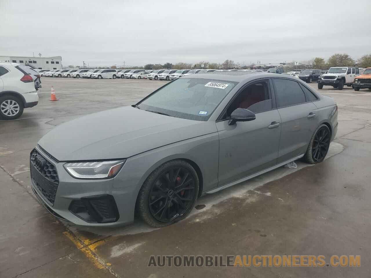 WAUB4AF49NA033350 AUDI S4-RS4 2022