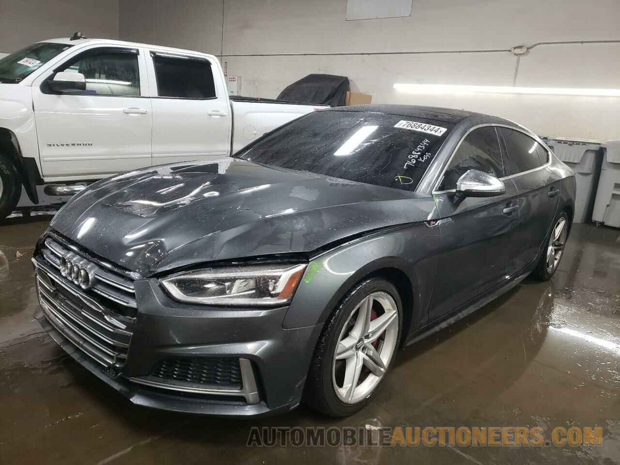 WAUB4CF50JA089384 AUDI S5-RS5 2018