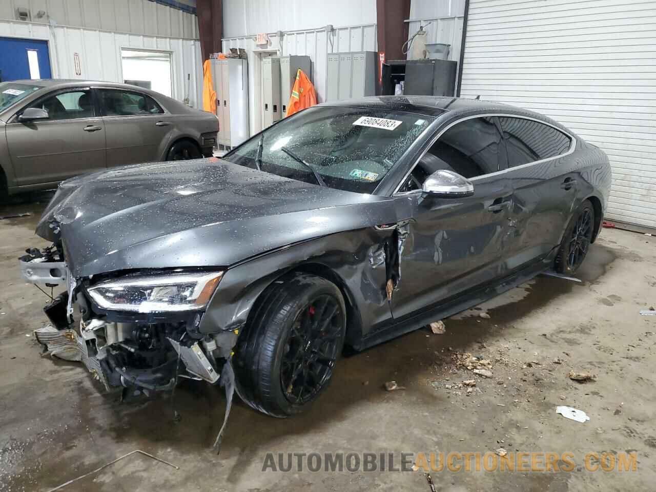 WAUB4CF51KA080386 AUDI S5-RS5 2019