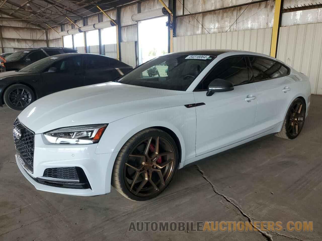 WAUB4CF52JA055883 AUDI S5-RS5 2018