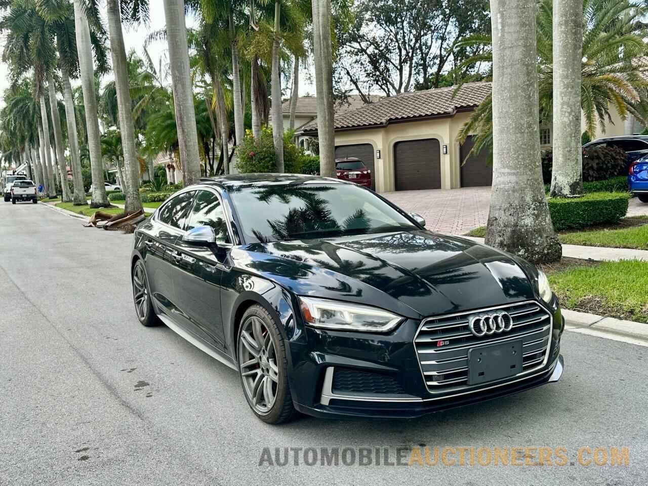 WAUB4CF57JA054566 AUDI S5-RS5 2018