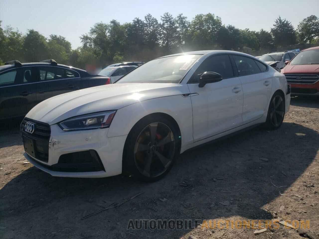 WAUB4CF57KA076973 AUDI S5-RS5 2019