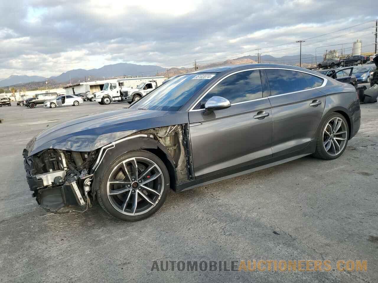 WAUB4CF57KA091134 AUDI S5-RS5 2019