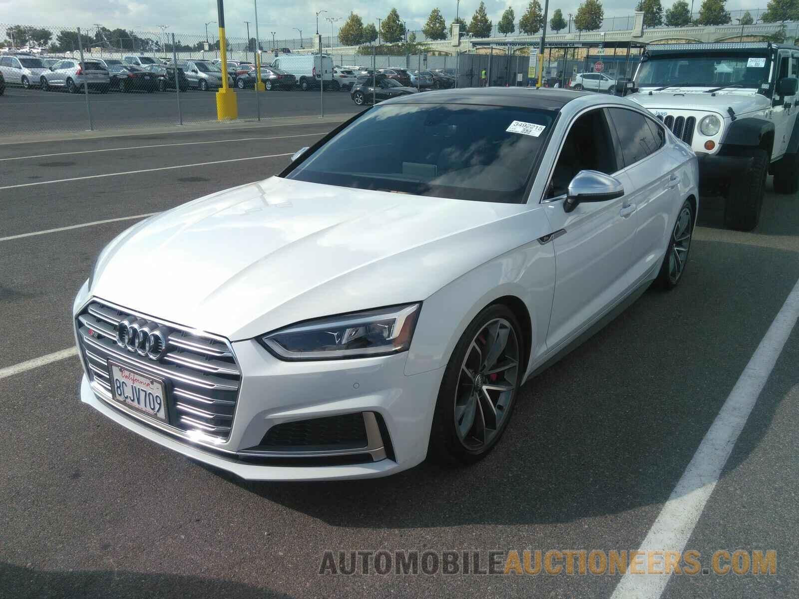 WAUB4CF59JA061745 Audi S5 Sportback 2018