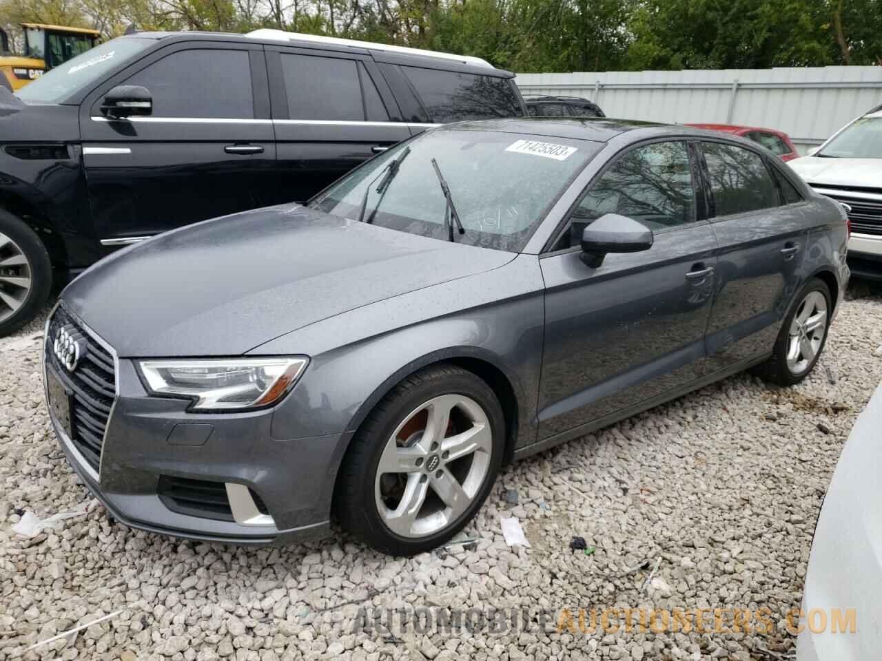 WAUB8GFF0H1055573 AUDI A3 2017