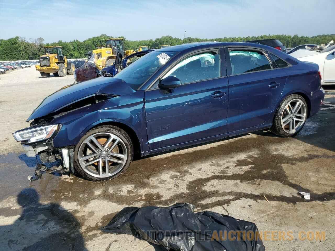 WAUB8GFF0J1015760 AUDI A3 2018