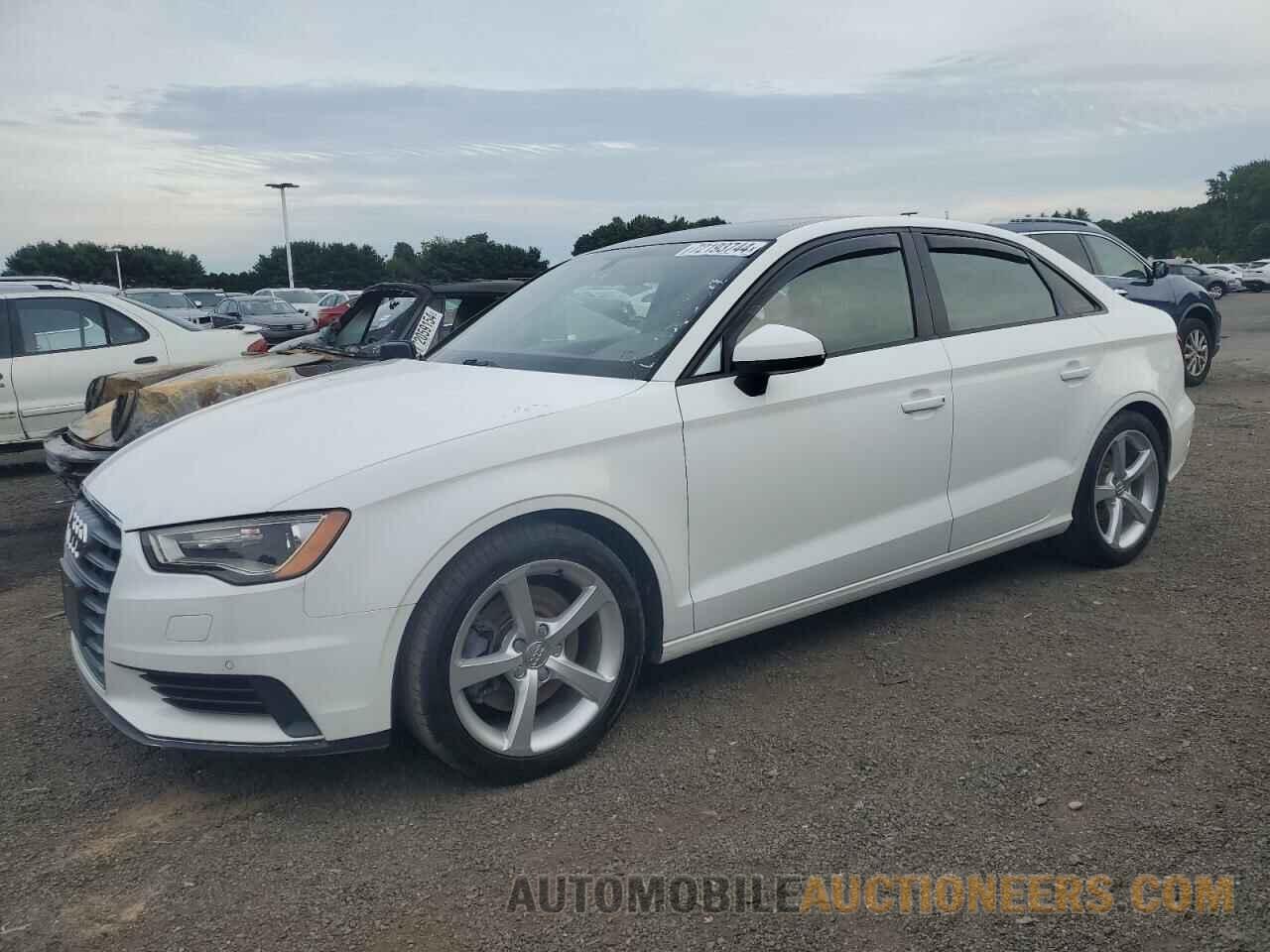 WAUB8GFF2G1021083 AUDI A3 2016