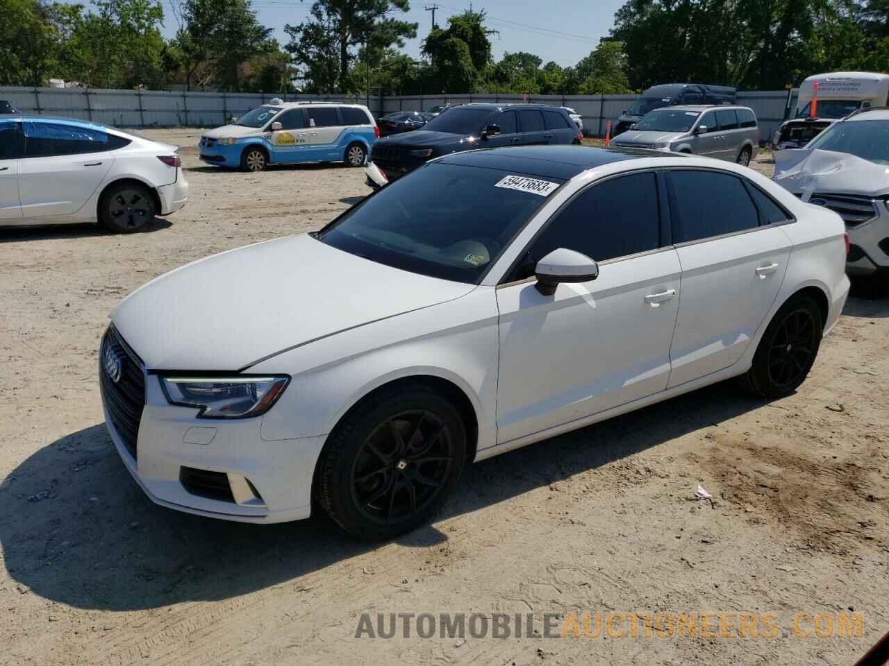 WAUB8GFF5H1055780 AUDI A3 2017