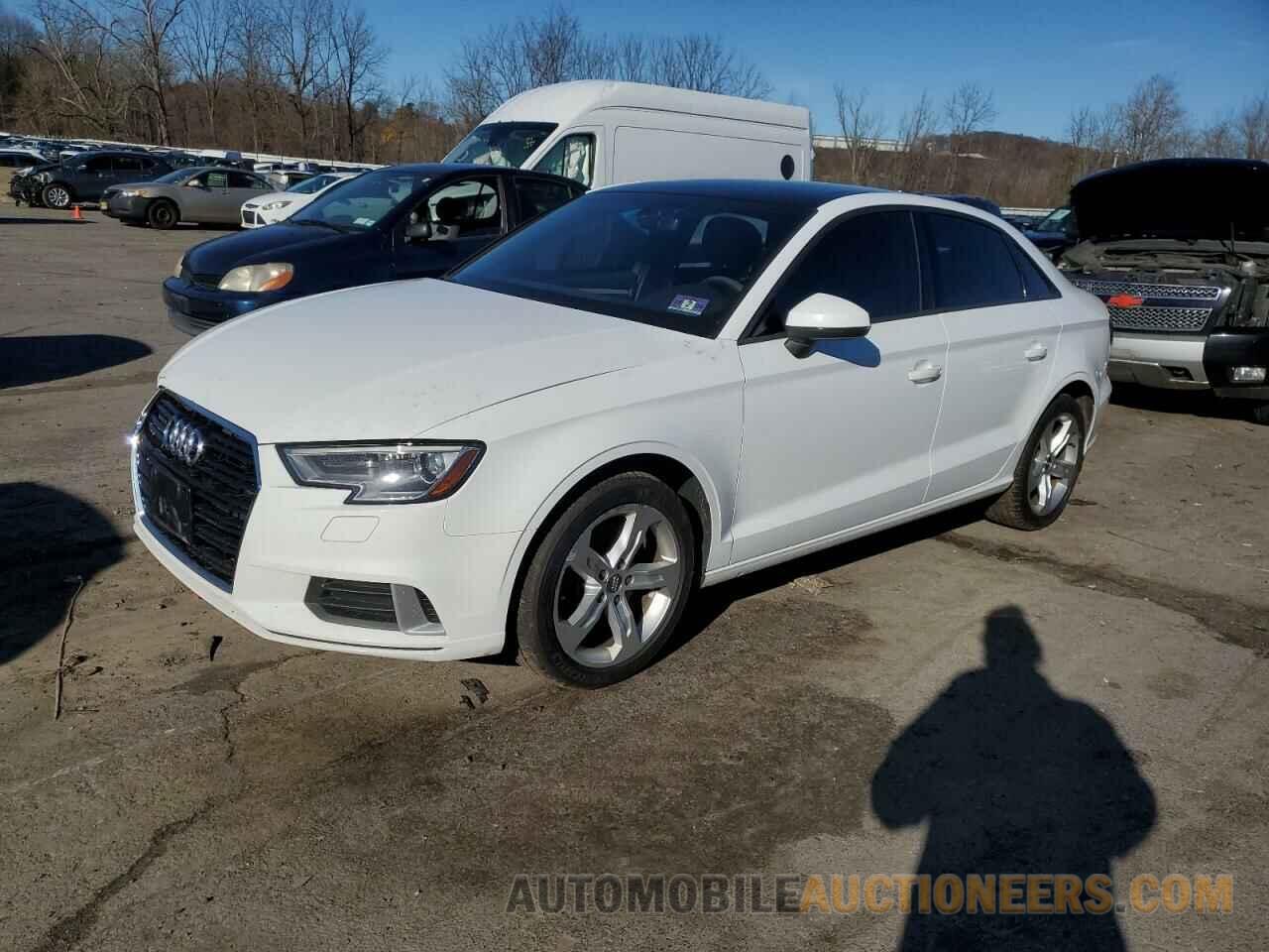 WAUB8GFF6H1045629 AUDI A3 2017