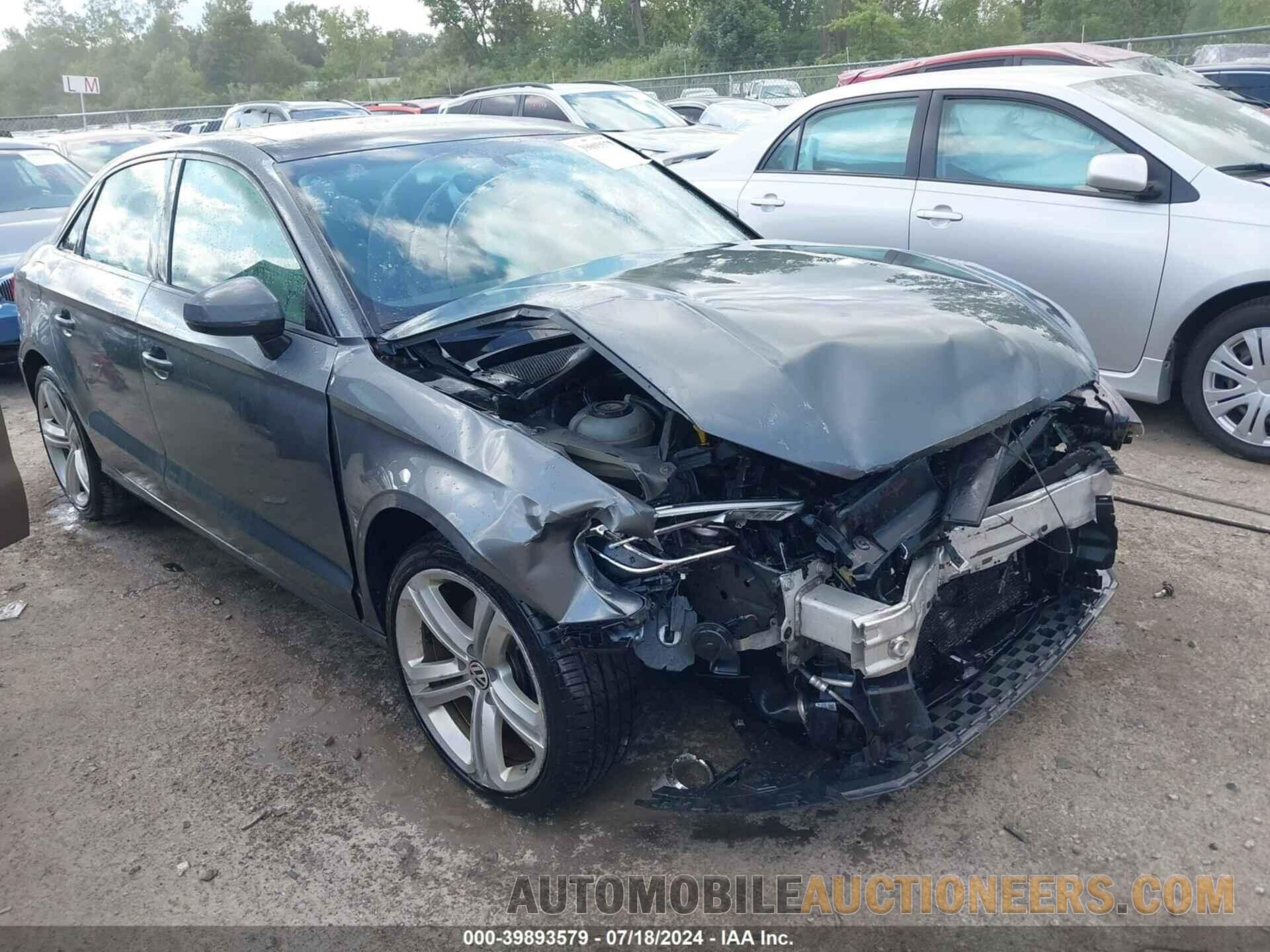 WAUB8GFF6J1053722 AUDI A3 2018