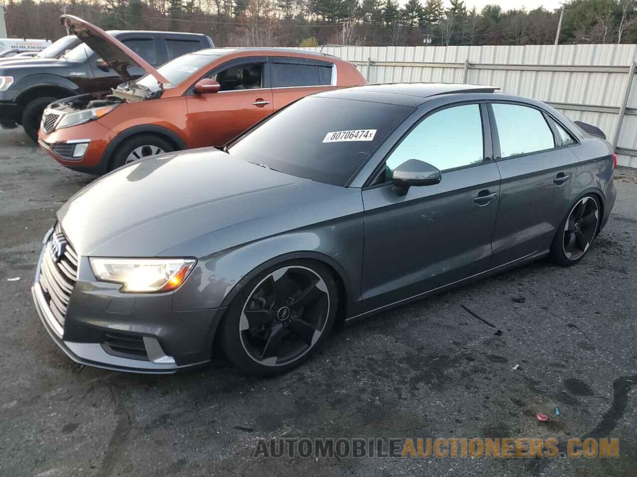 WAUB8GFF8H1018528 AUDI A3 2017