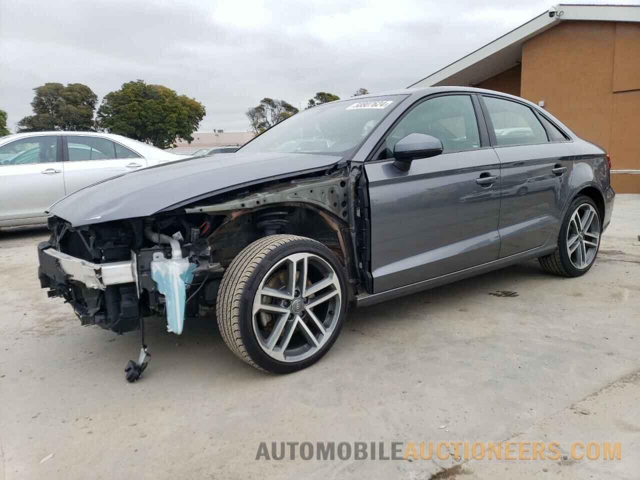 WAUB8GFFXJ1061628 AUDI A3 2018