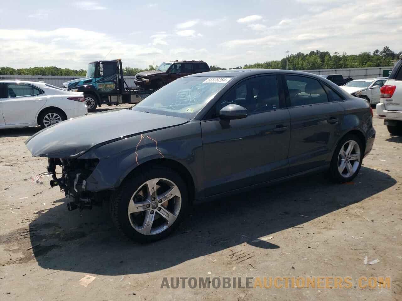 WAUB8GFFXJ1066988 AUDI A3 2018