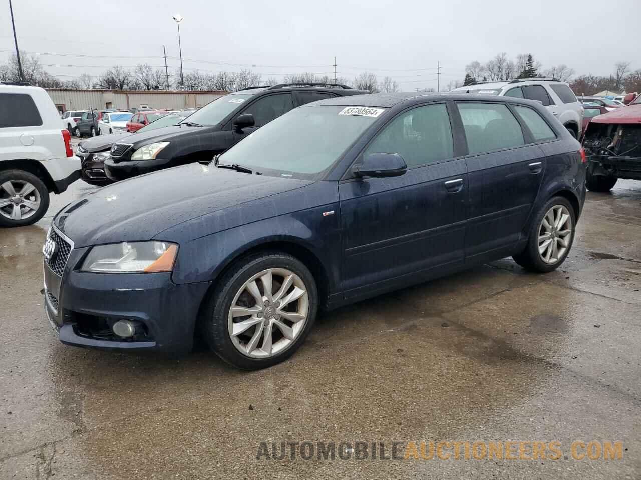 WAUBEAFM4DA001742 AUDI A3 2013