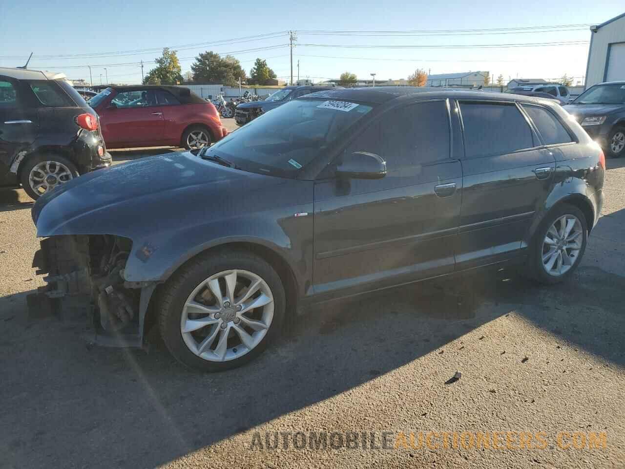 WAUBEAFM8CA107495 AUDI A3 2012